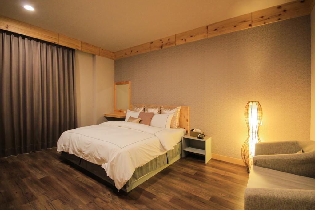 ザ タイルズ ガーデン B&B 冬山郷 エクステリア 写真